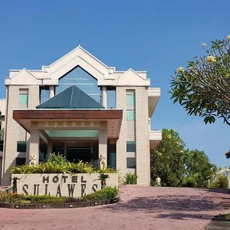 Hotel Sulawesi Jembel Eksteriør billede